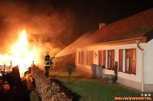 AUtobrand Koekoekszijweg Weert