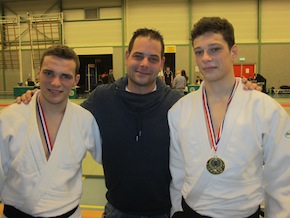 Edwin en Maurice Peters plaatsen zich voor NK Judo