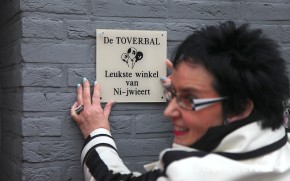 Toverbal wordt in het zonnetje gezet als leukste Winkel van Nederweert