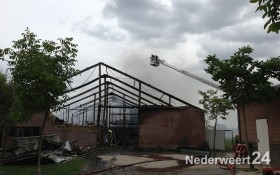 Grote brand Hofweg Ospel Meervalkwekerij verwoest 2995