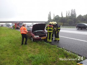 2013-09-11 Auto loopt warm A2 Weert 873