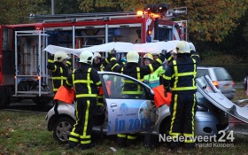 2013-10-27 Ongeval ongeluk Hushoverweg Boshoven Weert 1724