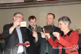 glasnegatieven vrienden van Fatimawijk 1102014-01-08