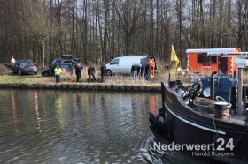 Duikers zoeken in kanaal Wessem-Nederweert naar vermiste Henk Vierwind