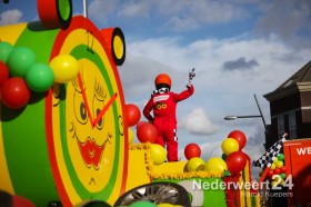 Optocht Nederweert 2014 Pinmaekers