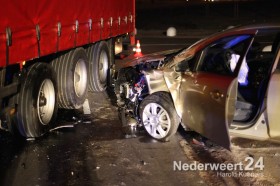 Ongeval vrachtwagen auto Dr Anton Philipsweg Weert