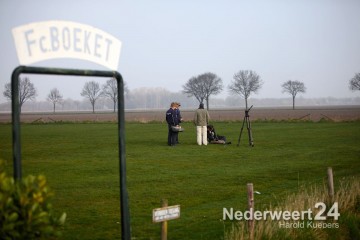 FC Boeket Man Bijt hond