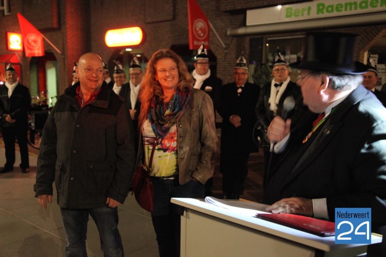 Opening carnavalsseizoen Pinmaekers