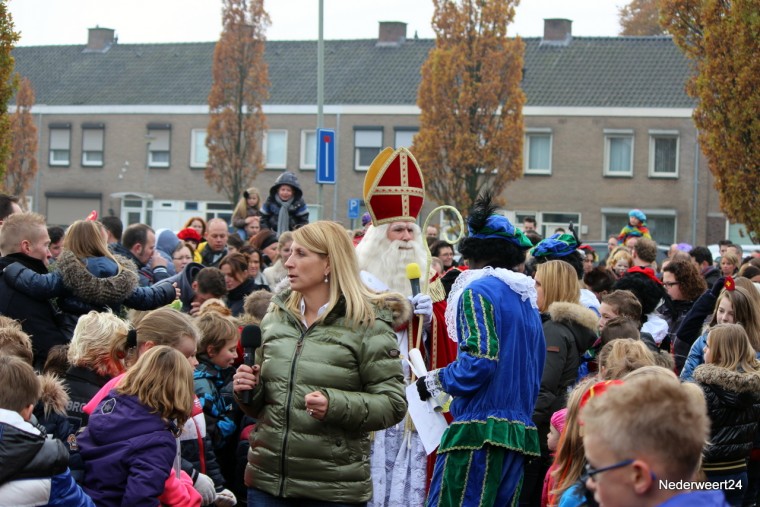 Intocht Sinterklaas Ospel