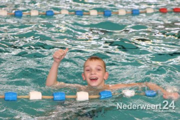 Reddingsbrigade Nederweert organiseert Zwem4daagse