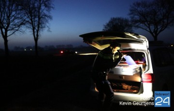 7politie schiet op gestolen auto Ospel