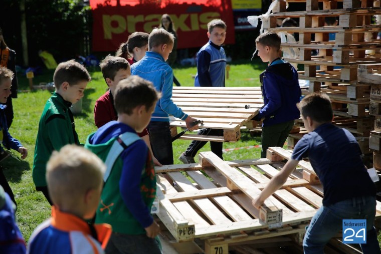 Timmerdorp Budschop 2015 Nederweert 3611