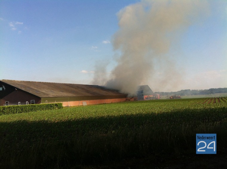 zeer grote brand bij geitenbedrijf