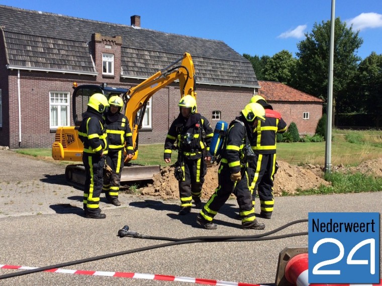 Brandweer gasleiding geraakt