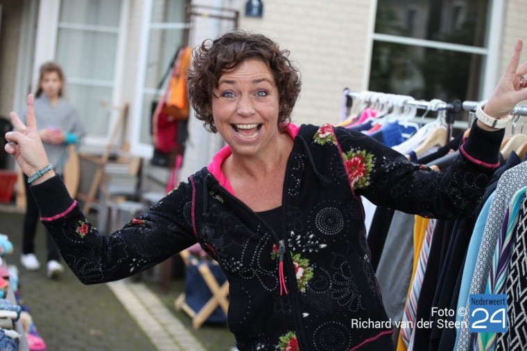 Garage sale Strateris Nederweert 6194