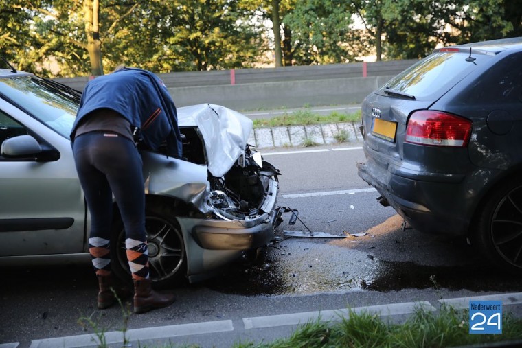 ongeval Ringbaan Oost Weert 6401