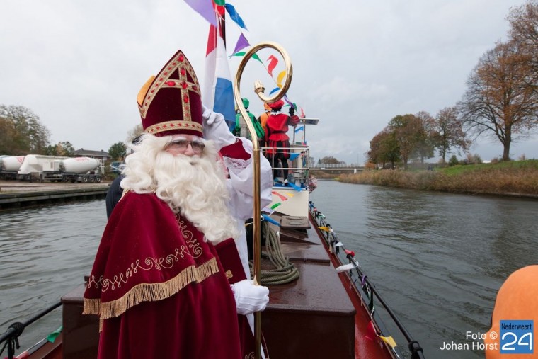 Sinterklaas intocht Nederweert 7399