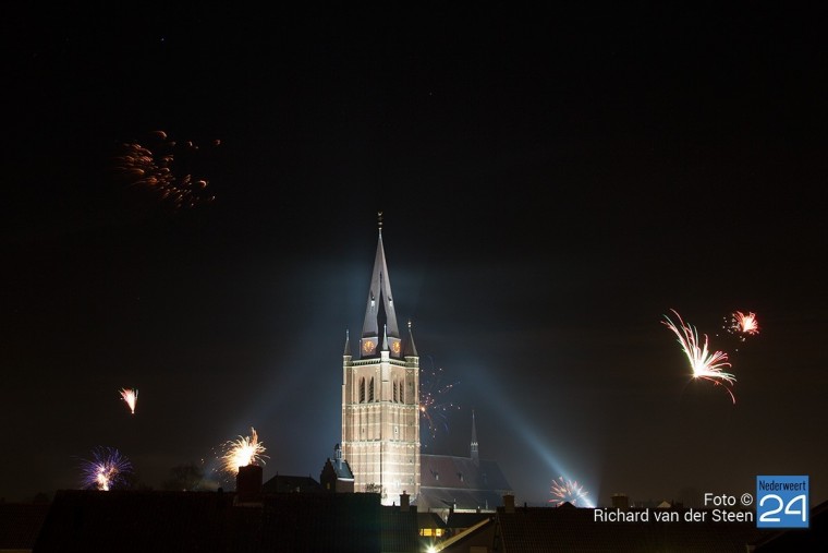 Brandweer vuurwerk nederweert 12