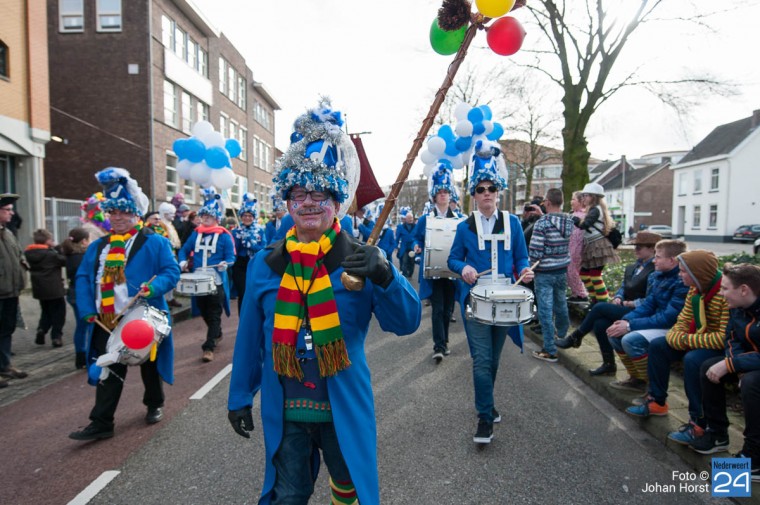 Carnavalsoptocht Weert Rogstaekers 2016-1