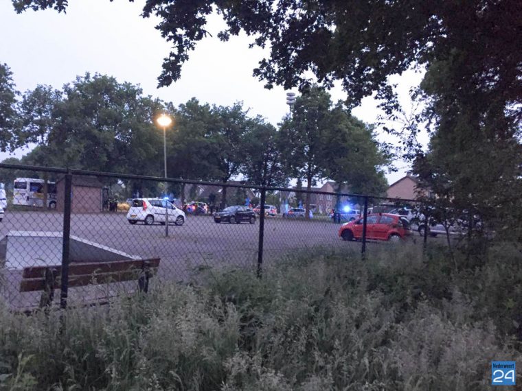 Grote vechtpartij op voetbalveld Neer-1