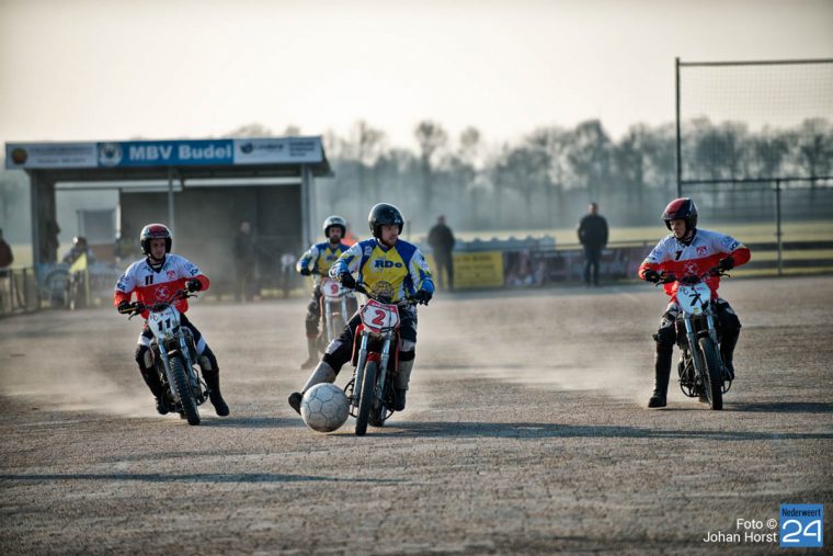Motoball - johan horst-1