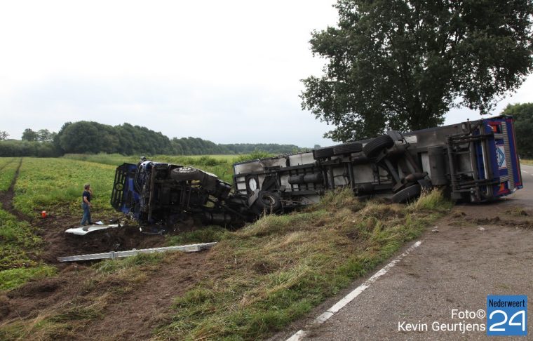 Vrachtwagen Nederweert-Eind