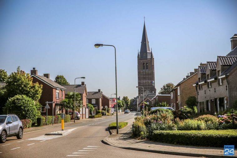 St Lambertuskerk Nederweert-4