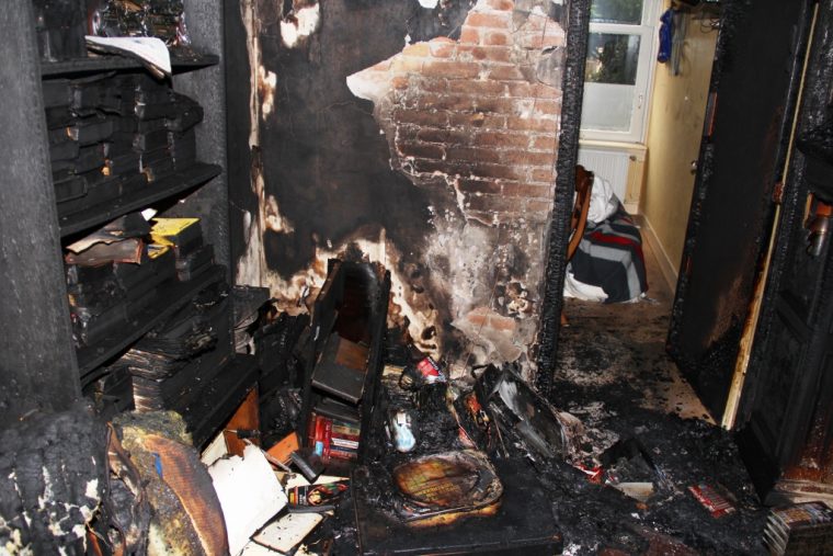 brand-woning-woonkamer