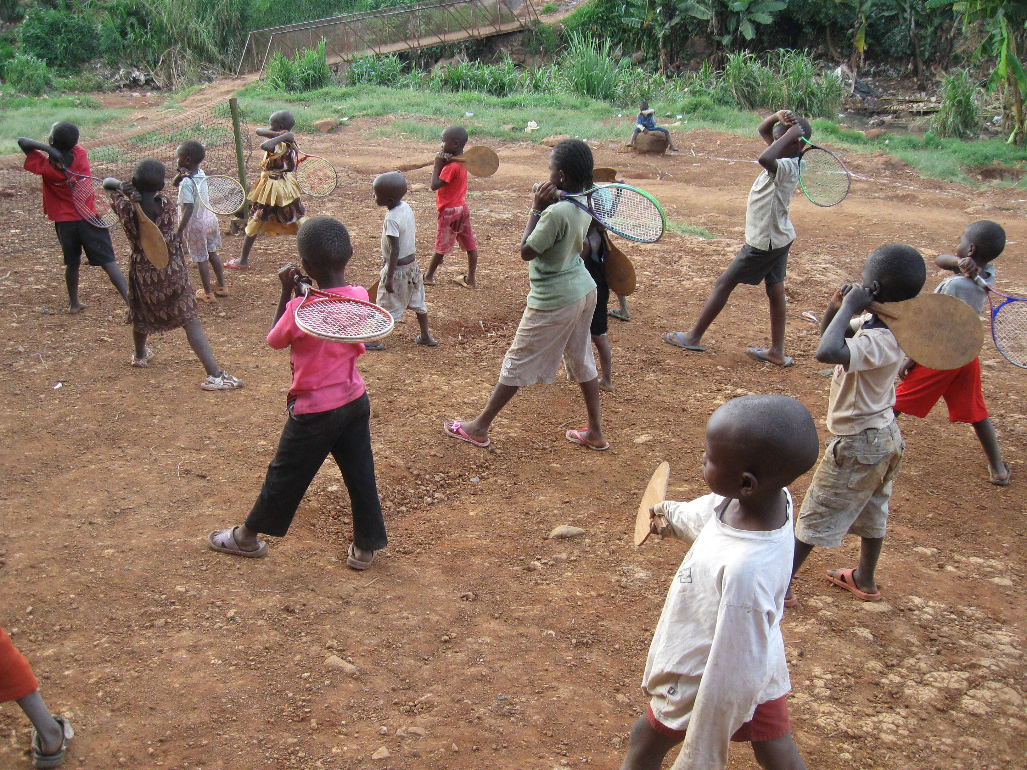 Tennissen voor kinderen in Afrika