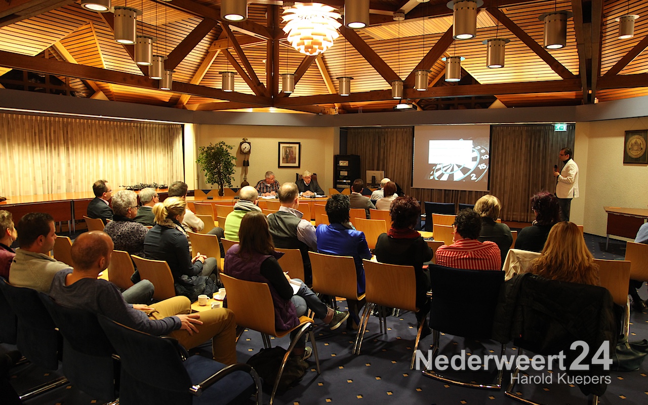 Bijeenkomst over Reclamebelasting Nederweert in gemeentehuis Nederweert