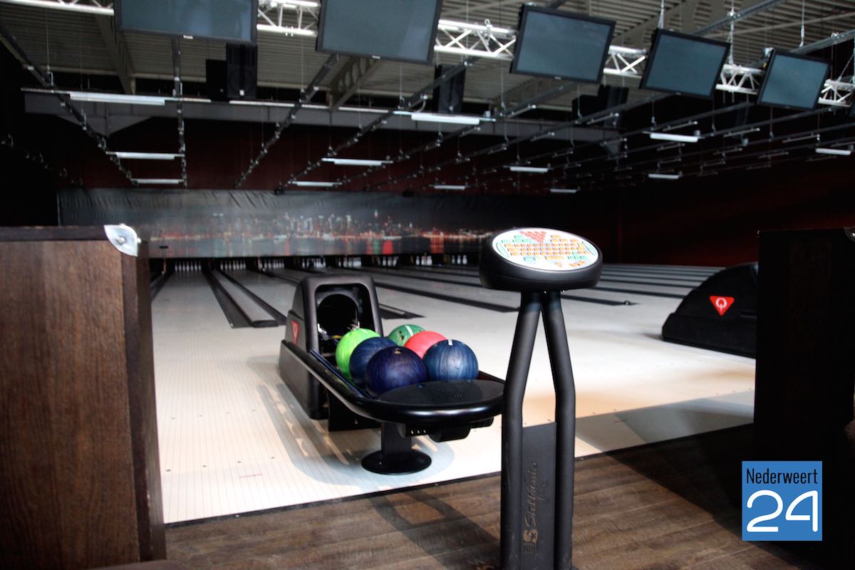 Paul en Neeltje vol aan de bak met Pins & Pints Bowling Nederweert