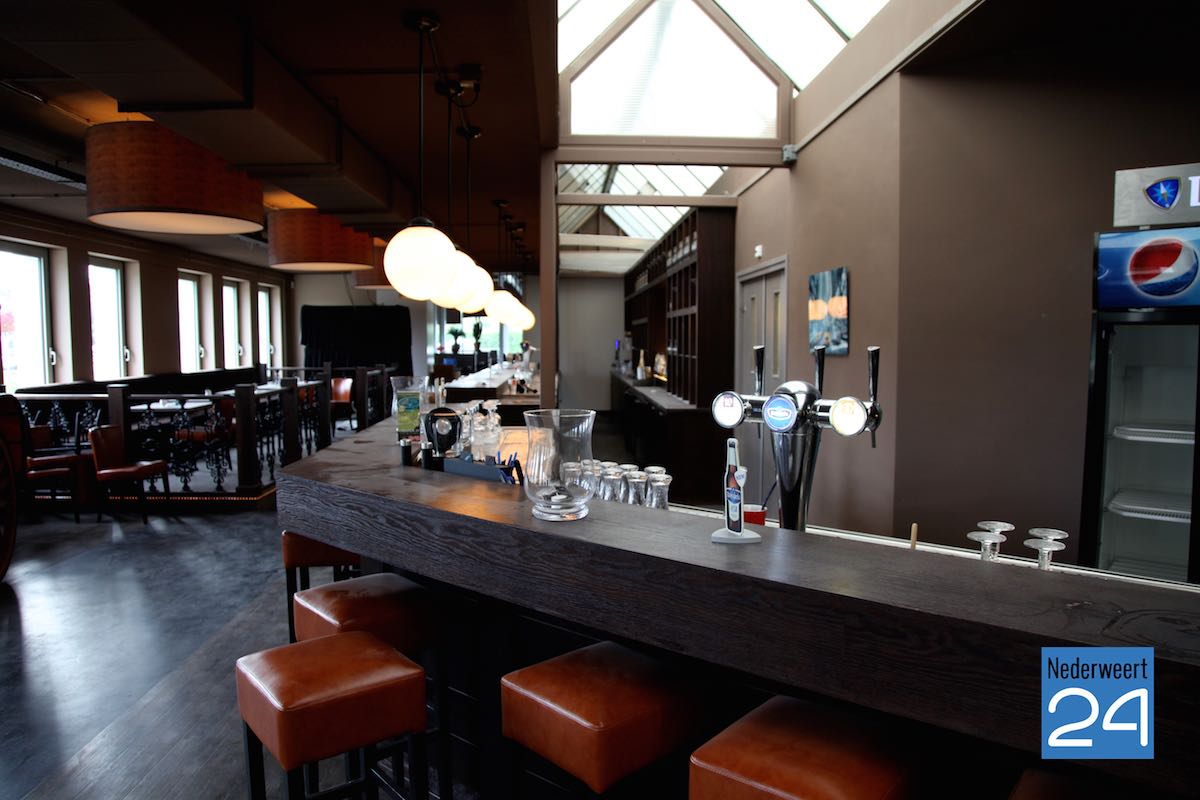 Paul en Neeltje vol aan de bak met Pins & Pints Bowling Nederweert