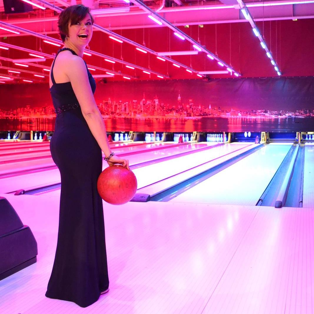 Harmonie gooit eerste ballen bij Pins & Pints Bowling Nederweert24