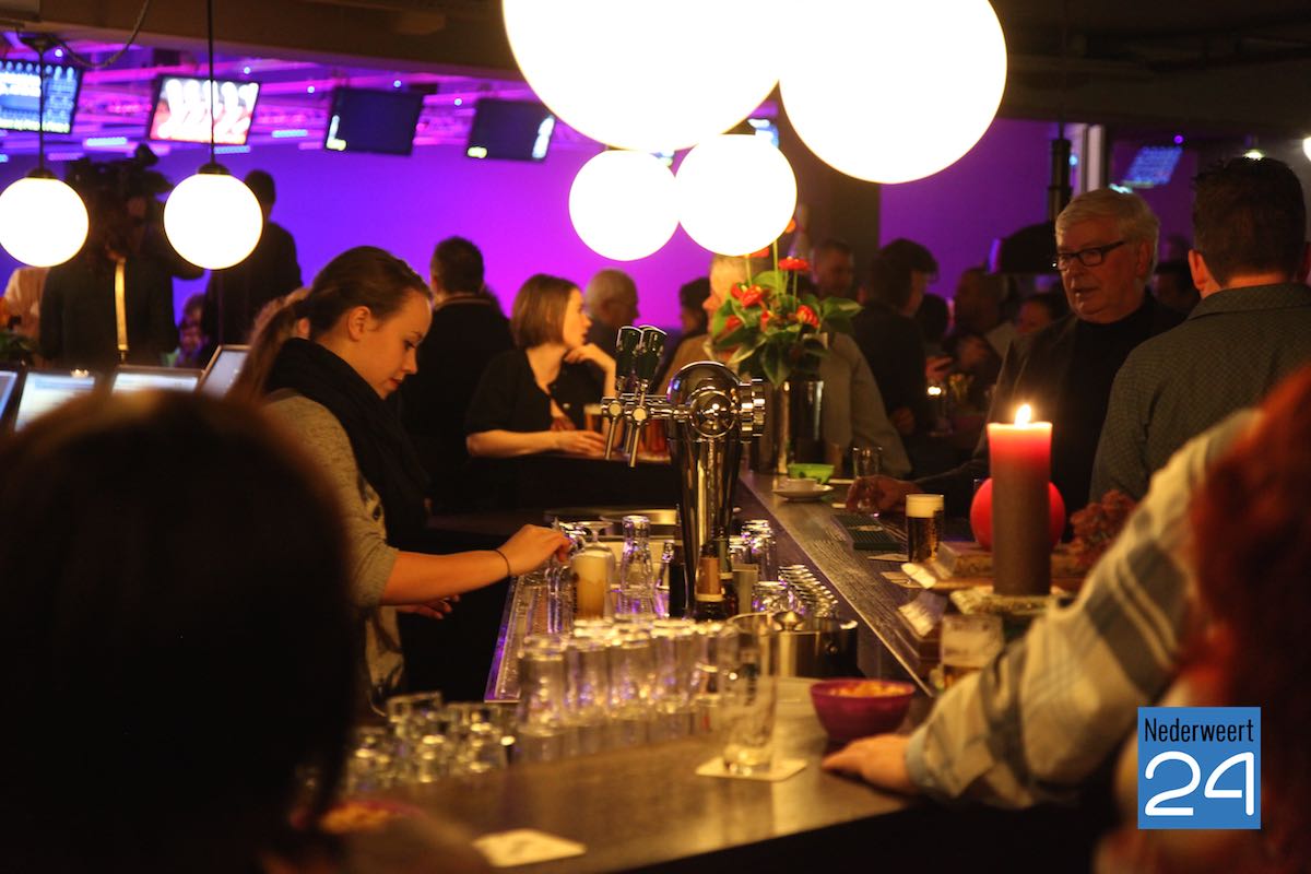 Eerste Pins & Pints vallen goed (Foto's) Nederweert24