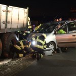 Ongeval Nederweertseweg Someren auto onder vrachtwagen