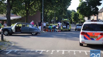 scooter tegen auto Weert