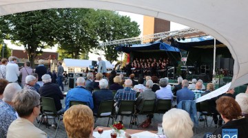 Openluchtconcert Young Forever Nederweert-eind 4284