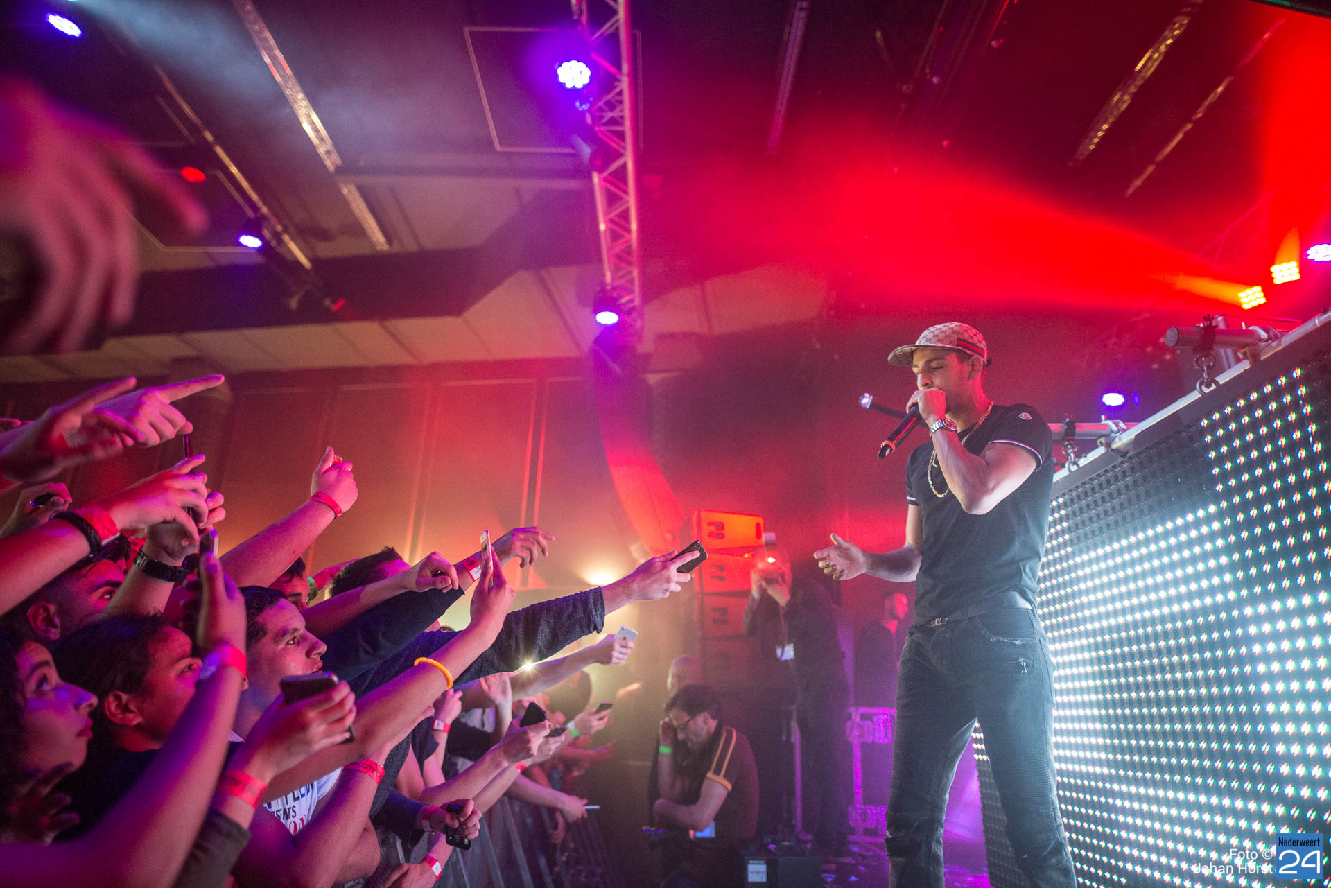 Boef held van de avond - Nederweert24