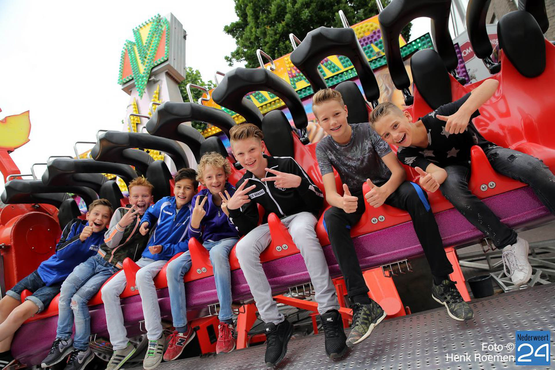 Vermaak en vertier op de kermis in Ospel (Foto's) - Nederweert24 (Blog)