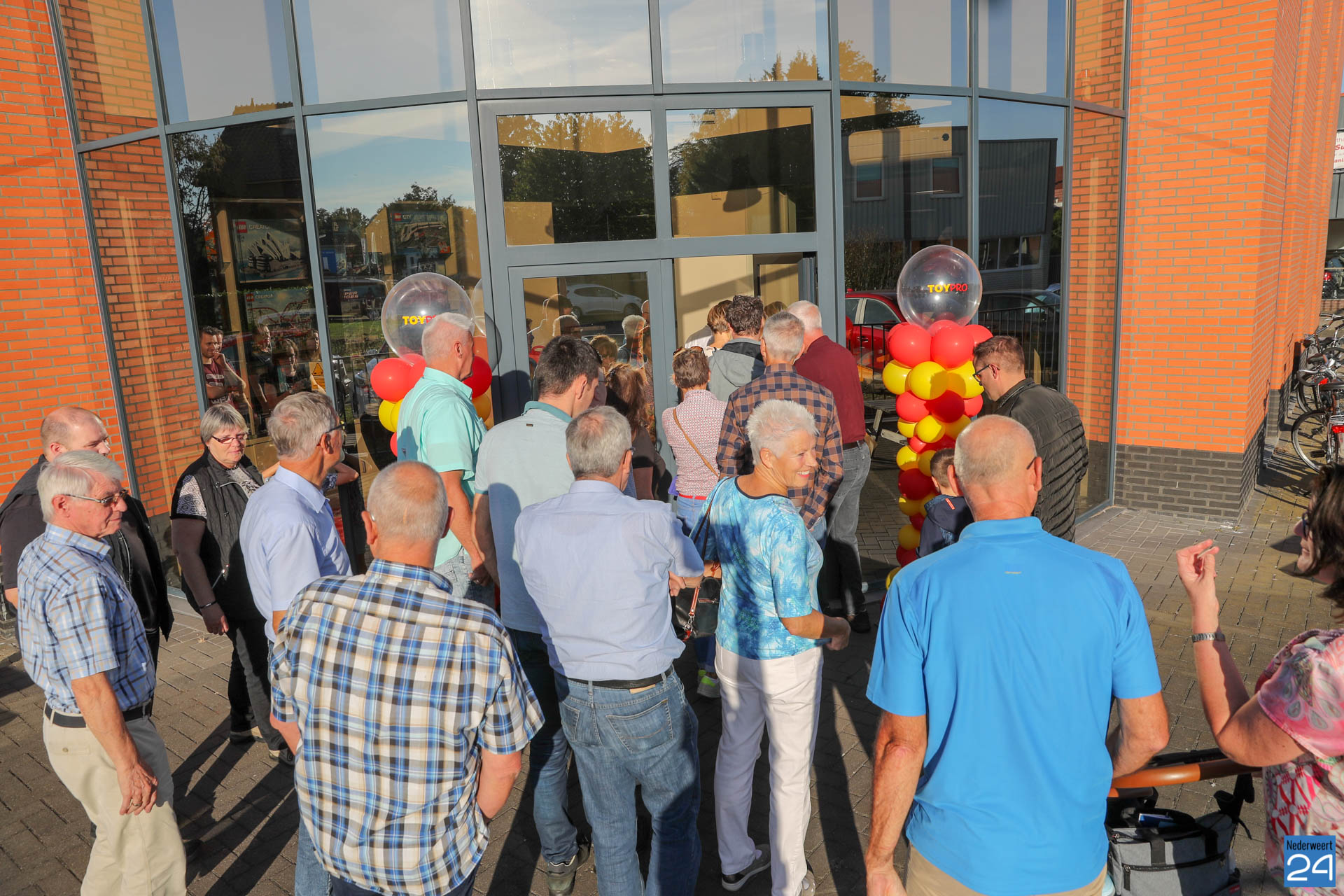 Veel belangstelling voor ToyPro LEGO® winkel in Nederweert Nederweert24