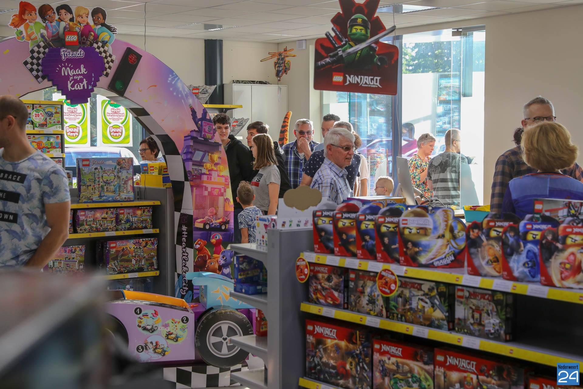Veel belangstelling voor ToyPro LEGO® winkel in Nederweert Nederweert24
