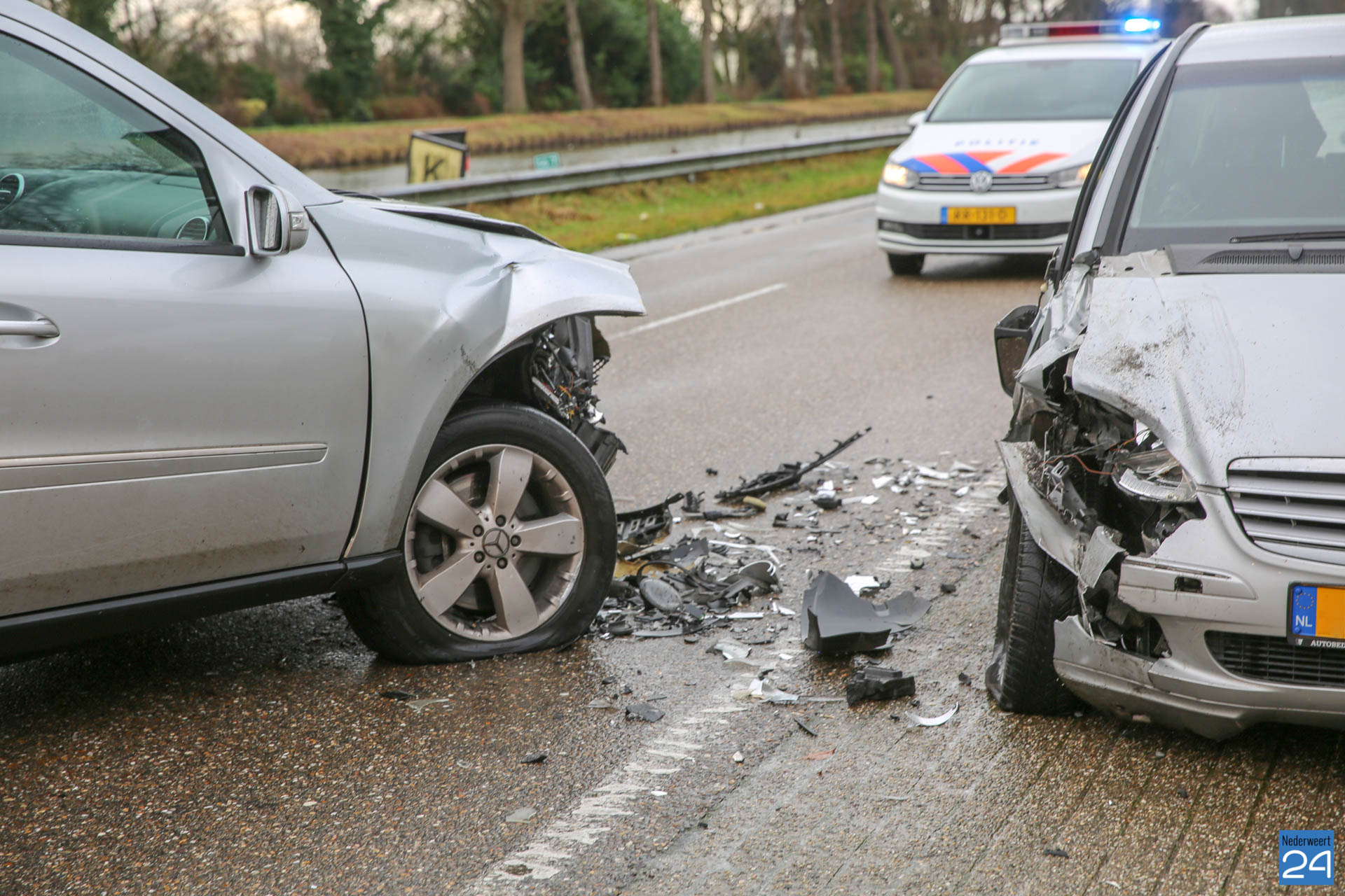 Twee Personenauto S Botsen Op Helmondseweg Nederweert24