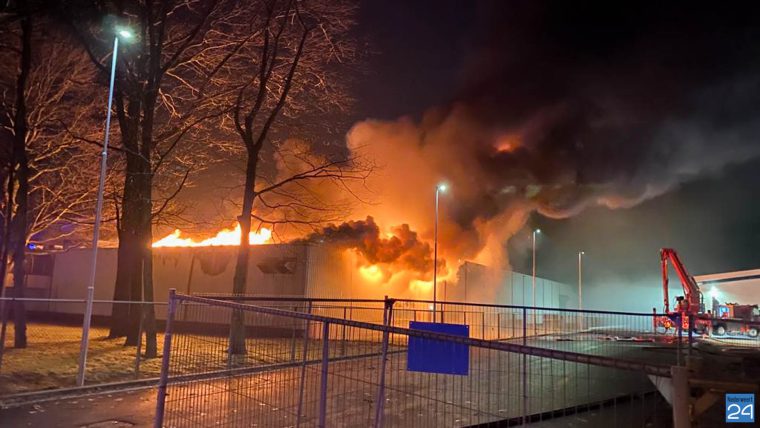 Zeer grote brand in Roermond