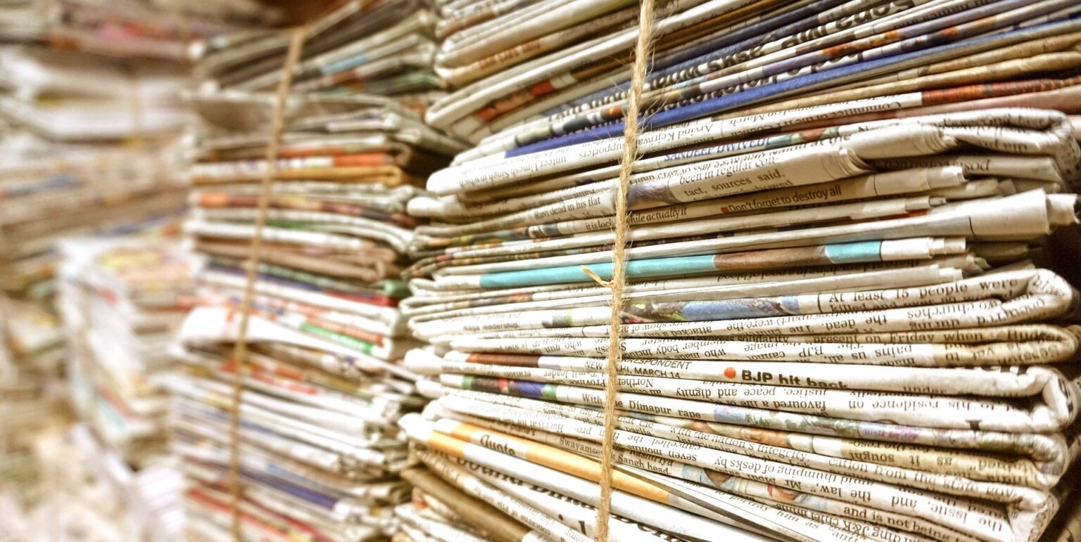 Ophalen oud papier CV De Bengels Nederweert24