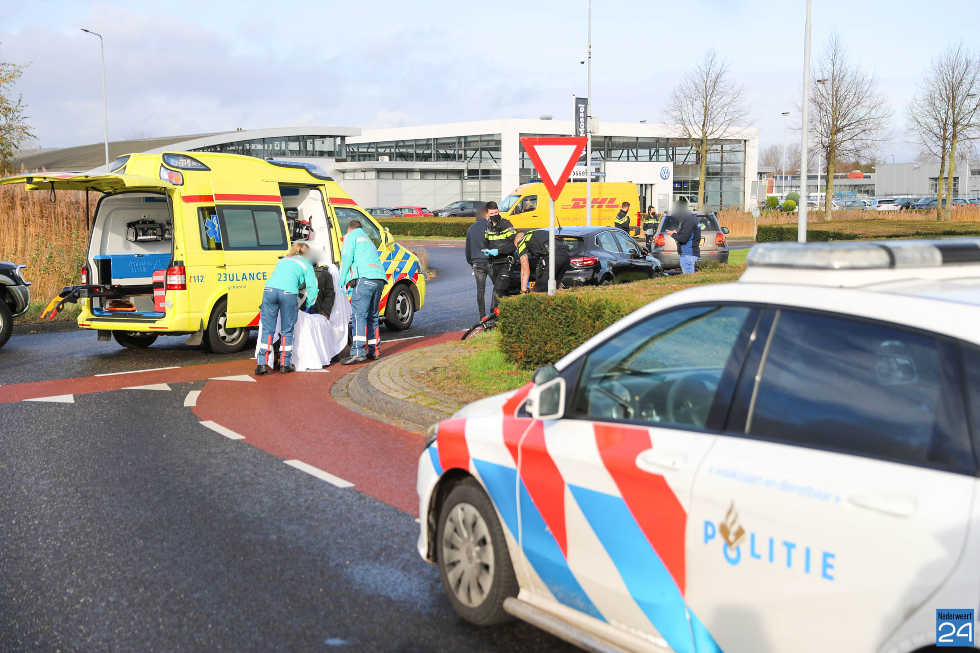 Fietser gewond bij aanrijding Edisonlaan #Weert.