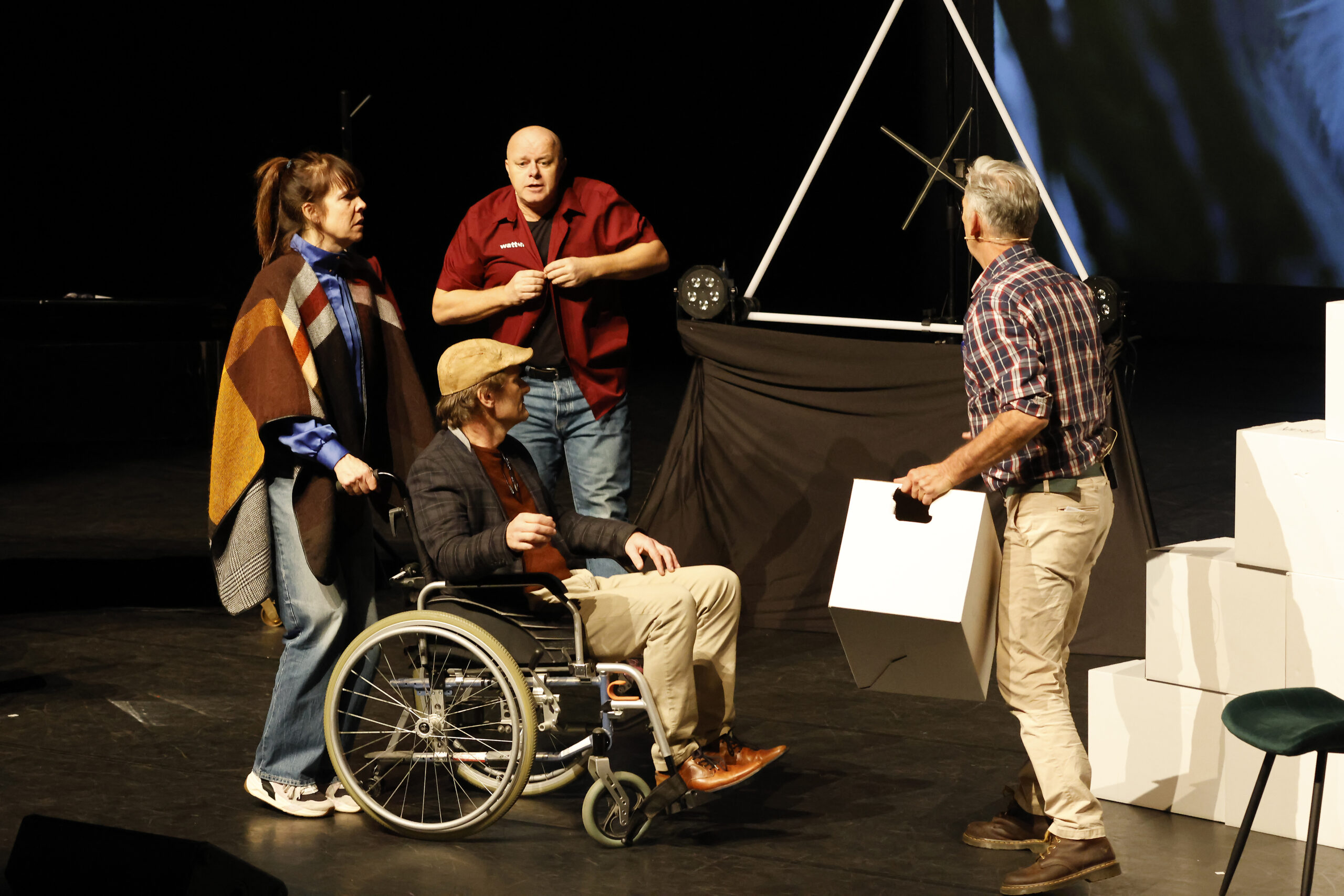 Theatervoorstelling ‘Zie Mij’ brengt gesprek over samenwerking in de zorg op gang