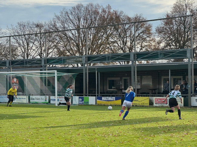 EB/ Merefeldia verslaat RKSVO, winst SV Leveroy