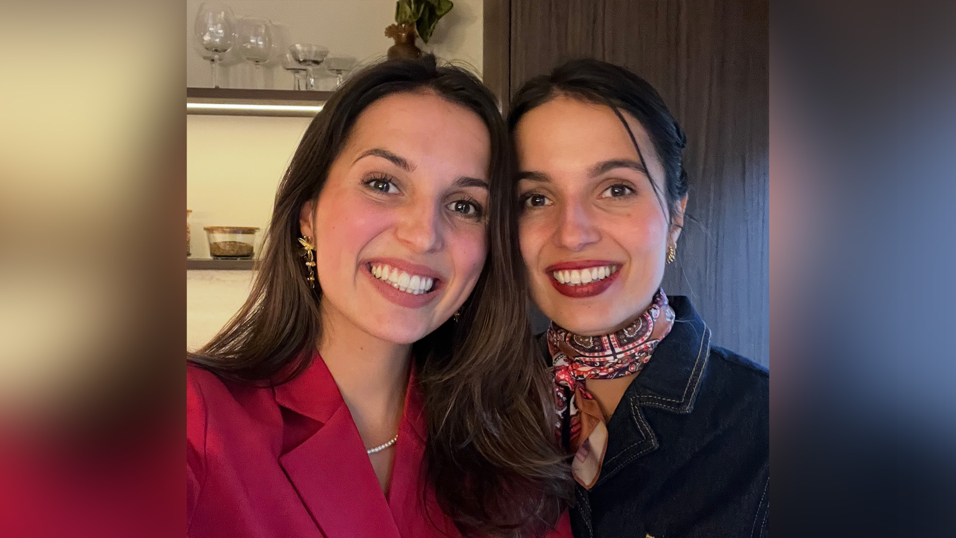 Isabel en Ellemijn Huijbers uit Nederweert te zien in Kopen zonder Kijken