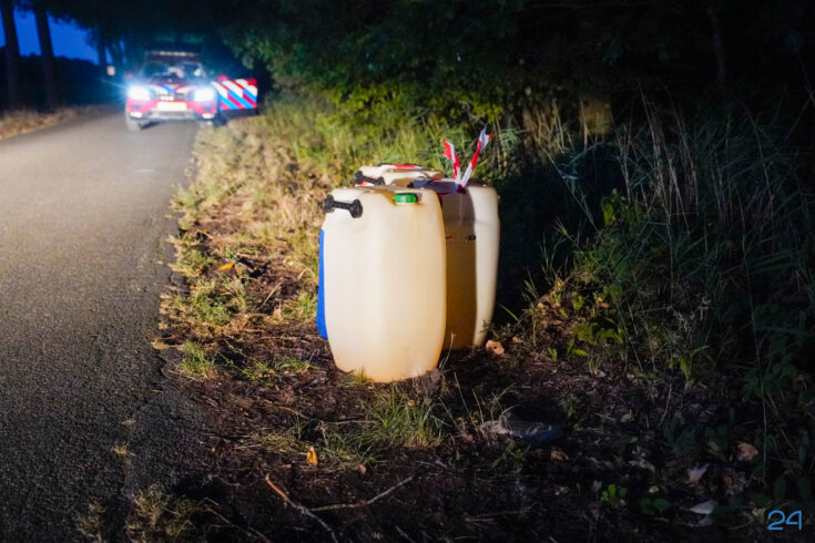 Lege jerrycans aangetroffen aan de Lozerweg in Weert