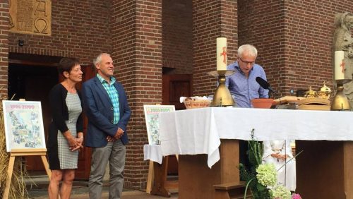 11855728_888232741211935_1618740659592195135_n